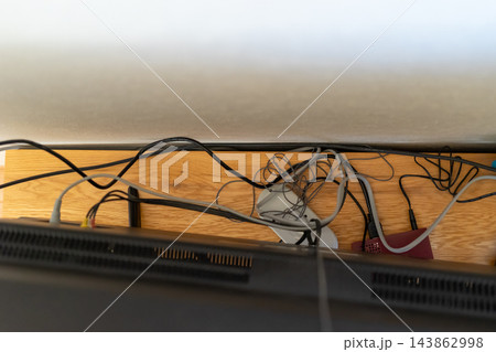 various various 143862998