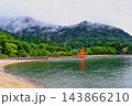 霧の厳島神社 143866210