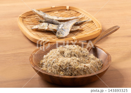 ［長崎県産］あじ　煮干し　粉末 143893325