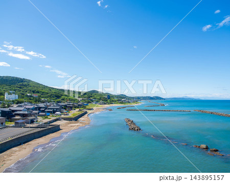 青い海と青い空 143895157