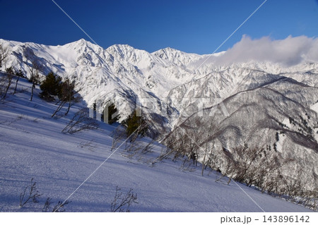 八方尾根から望む白馬の峰々 八方尾根から望む白馬の峰々 143896142