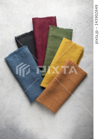 Multicolored Fringed Linen Napkins Fan Layout Multicolored Fringed Linen Napkins Fan Layout 143902649