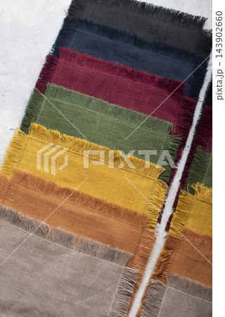 Two Columns Display of Autumn Fringed Linen Coasters Two Columns Display of Autumn Fringed Linen Coasters 143902660