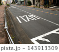 バス停の路面標示　東京都 143913309