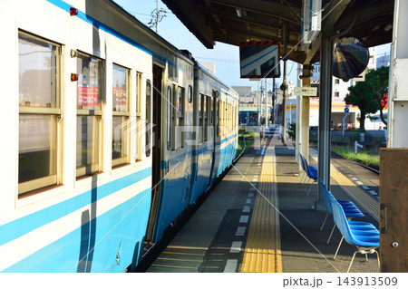 JR四国鳴門線　鳴門駅から金比羅前駅までの風景（2024年夏） 143913509