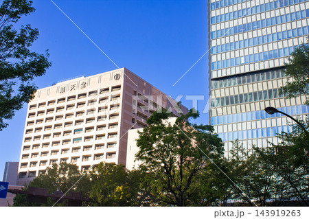 順天堂大学医学部附属順天堂医院と御茶ノ水の都市風景 順天堂大学医学部附属順天堂医院と御茶ノ水の都市風景 143919263