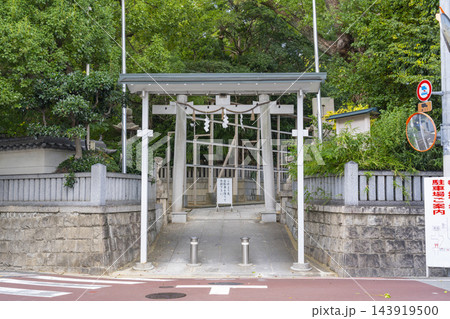 山阪神社 石鳥居(大阪市東住吉区山坂) 山阪神社 石鳥居(大阪市東住吉区山坂) 143919500