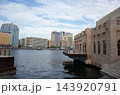 ドバイ・クリーク沿いの旧市街と水辺の風景 143920791
