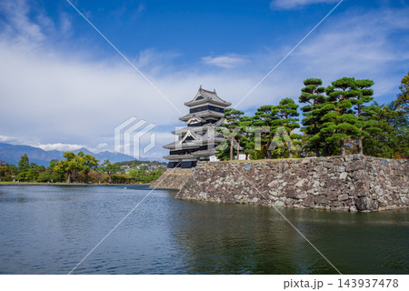 国宝 松本城 《長野県 松本市》 国宝 松本城 《長野県 松本市》 143937478