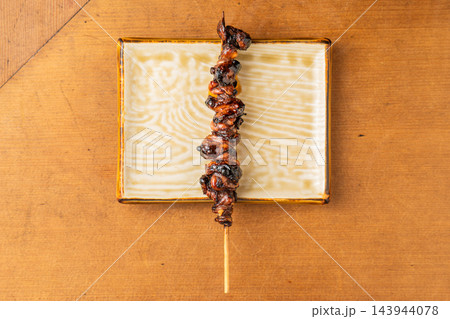香ばしく焼き上げられたお香ばしく焼き上げられたお酒が進む「鰻の串焼き(酒が進む「鰻の串焼き(鰻串)」 香ばしく焼き上げられたお香ばしく焼き上げられたお酒が進む「鰻の串焼き(酒が進む「鰻の串焼き(鰻串)」 143944078