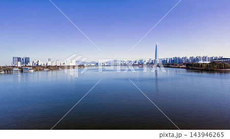 View of the Han River in Seoul View of the Han River in Seoul 143946265