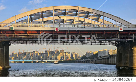 View of the Han River in Seoul View of the Han River in Seoul 143946267