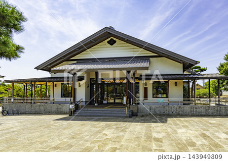 岸和田城　岸和田市立二の丸広場観光交流センター　大阪府岸和田市 143949809