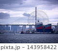 天保山風景　対岸より雨の日 143958422