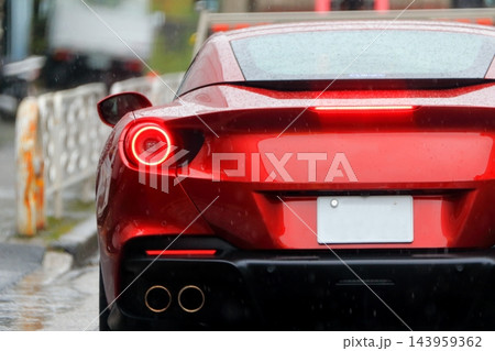 イタリア製のスポーツカー 143959362