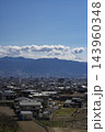 山梨県甲斐市と甲府市の街並みと富士山 143960348