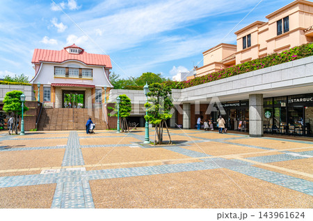【東京都】絵本の世界のような駅舎が素敵な田園調布駅 【東京都】絵本の世界のような駅舎が素敵な田園調布駅 143961624
