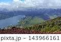 山から見下ろす晩秋の中禅寺湖 143966161