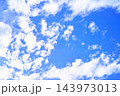 青空と雲イメージ 143973013