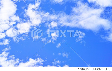 青空と雲イメージ 青空と雲イメージ 143973019