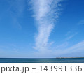 稲佐の浜から見る青い海と空｜出雲 143991336