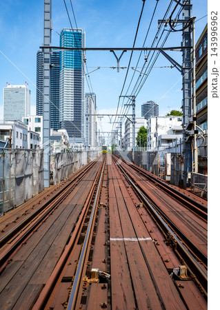 東京 南池袋 地下工事中の都電荒川線とタワーマンション 2026.07 b-1 東京 南池袋 地下工事中の都電荒川線とタワーマンション 2026.07 b-1 143996962