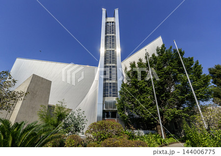 東京カテドラル聖マリア大聖堂　南側から見た建物全景　東京都文京区関口3丁目 144006775