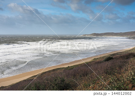 View towards Morte Point at Woolacombe as the tide recedes, Devon 144012002