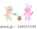 植木鉢に水をあげる動物たち 144015595
