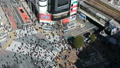 世界一有名な交差点　渋谷スクランブル交差点　俯瞰　ハイアングル　昼　60秒映像 24907376
