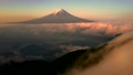 富士山と雲海の朝_空撮パン 30963128