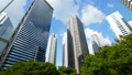 東京・新宿高層ビル街・タイムラプス・青空と緑・ティルトアップ 42574525