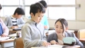 小学生　授業　先生　教える　教育 49352094