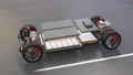 走行中の電気自動車用プラットフォームのバッテリーパック構造の紹介動画 81322973
