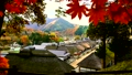 日本の秋の原風景　紅葉の名所福島県大内宿の美しい紅葉 83702627