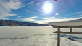 凍る湖と鳥居　タイムラプス 86510647