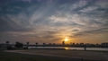 夕陽沈むころの淀川河川敷から眺める大阪市街風景　タイムラプス 89434741