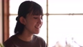 焼香する中学生の女の子　中学生　13歳　日本人　黒髪　花 93089219