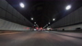 長いトンネルを走る車からの景色 94141951