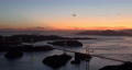 夏の愛媛県瀬戸内海大島の亀老山展望台公園から見た夕焼けのしまなみ海道と来島海峡大橋の風景 94173615