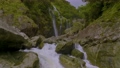 奄美 タンギョの滝を下流ごしに (固定 / 4K 60p) 94517520