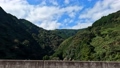 秋の新東名高速道路をドライブ　車窓から望む静岡の山々 95727186
